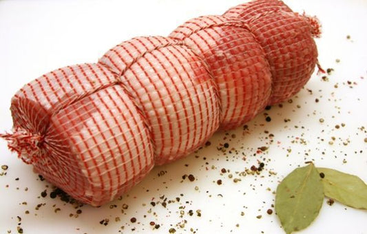 Boczek wieprzowy do pieczenia surowy przyprawiony Porchetta