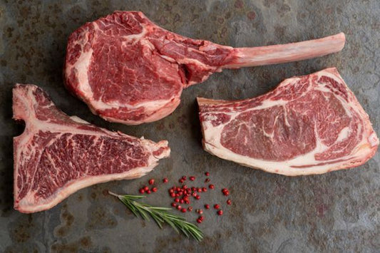 Zestaw 3 selekcjonowanych steków sezonowanych z kością